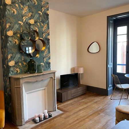 Appartement Au Calme Et Bow Window Quartier Plage 메르레뱅 외부 사진