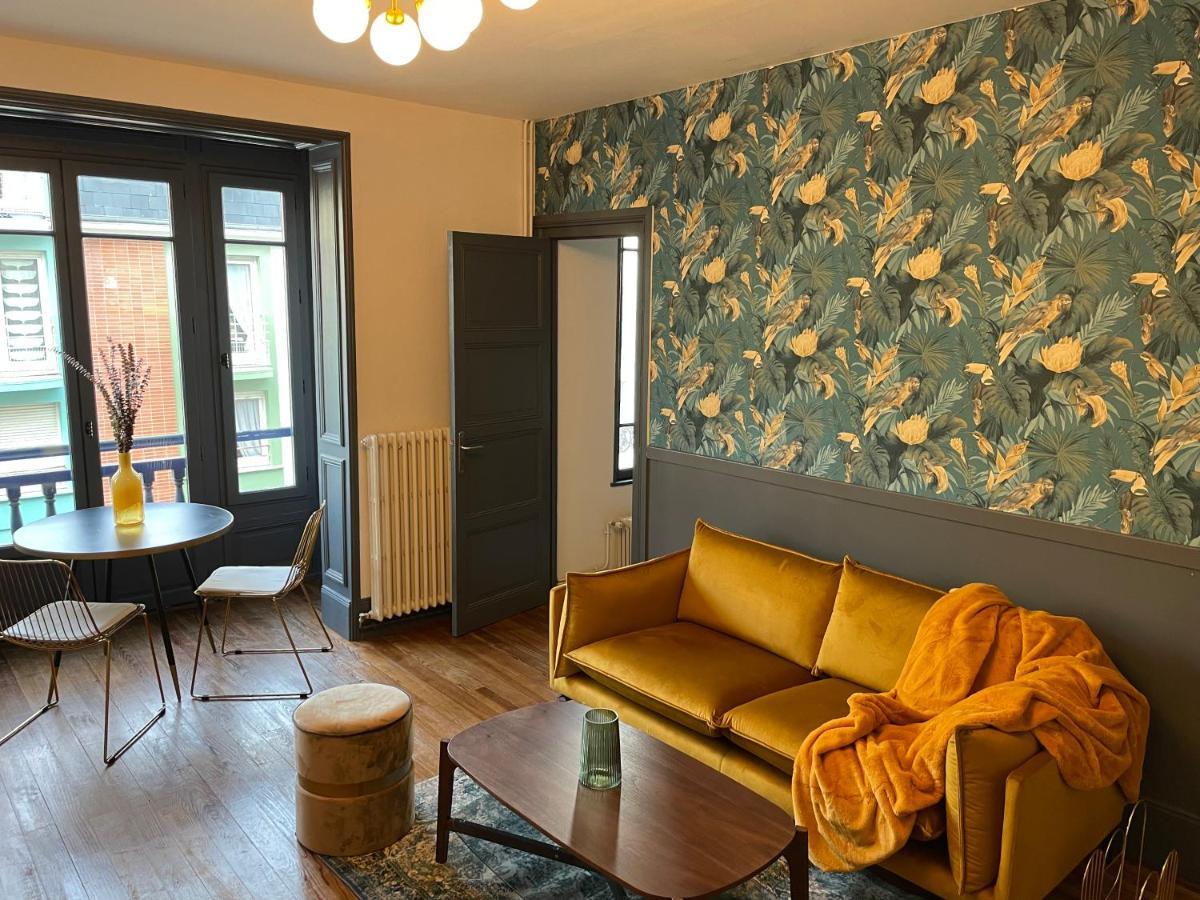 Appartement Au Calme Et Bow Window Quartier Plage 메르레뱅 외부 사진