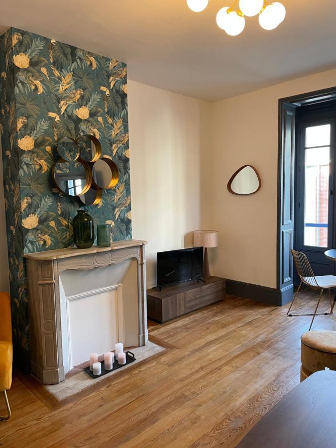 Appartement Au Calme Et Bow Window Quartier Plage 메르레뱅 외부 사진
